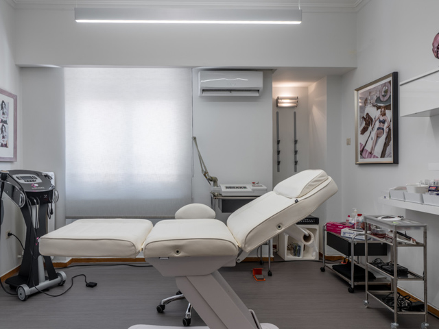 Dr Γεώργιος Παπαγεωργίου